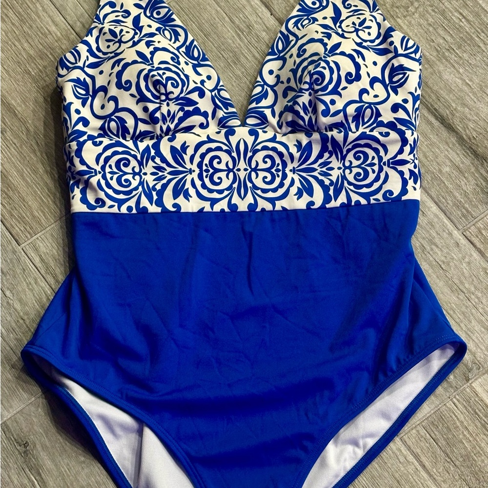 Boden Blue and White Elegant One Piece Swimsuit Classic Coastal Size 14